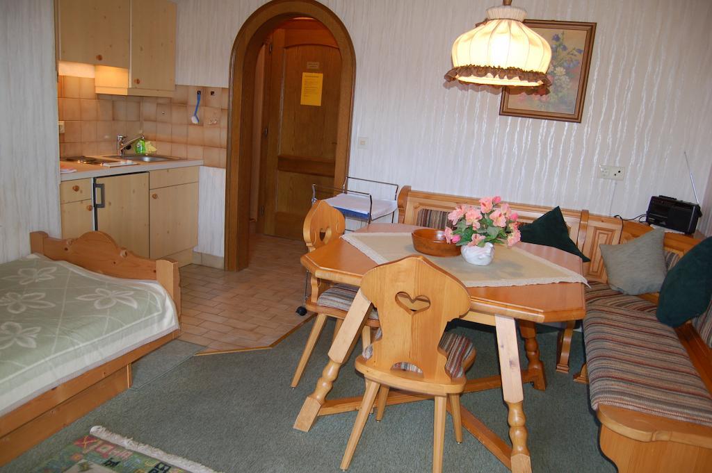דירות מילסטאט Haus Elfriede חדר תמונה